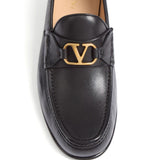 Valentino Garavani Vlogo Signature Moccasin In Buffalo