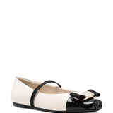 Ferragamo Flat shoes Beige