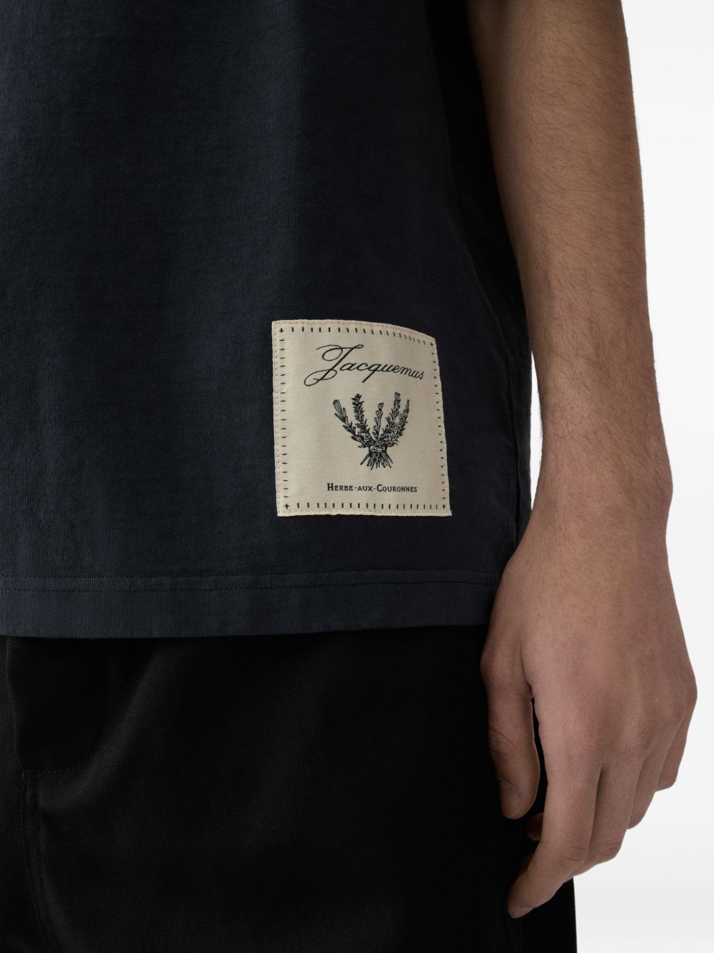 Jacquemus Dark Navy Logo Tee - Hover